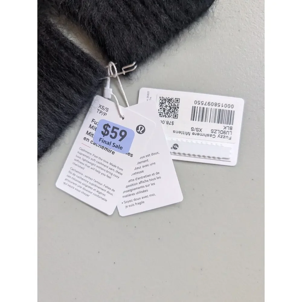 NWT Lululemon Women's Fuzzy Cashmere Mittens Size XS/S Black